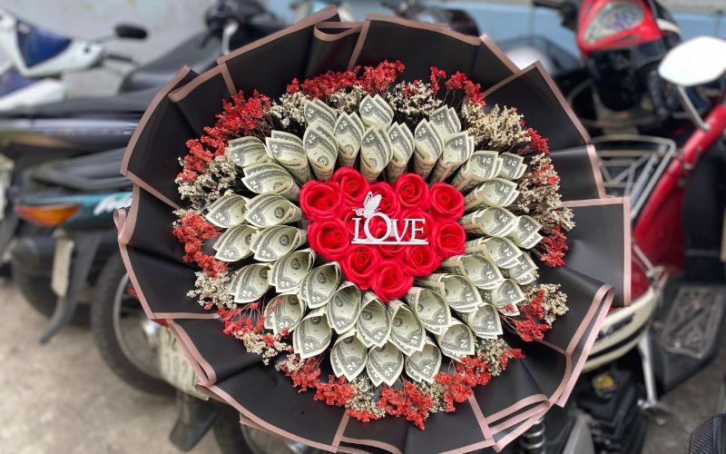 Tình yêu có kinh tế 